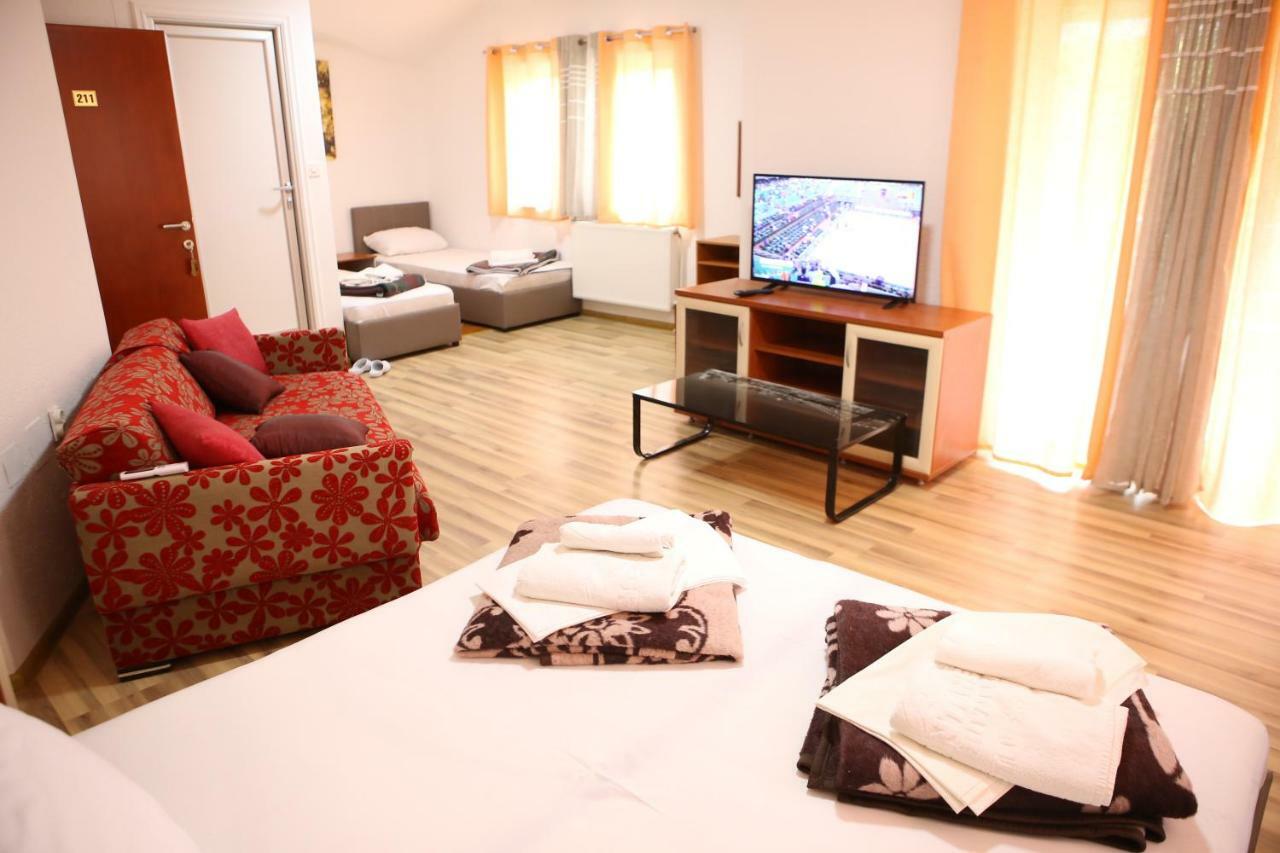 Hotel&Spamontenegro Rivijera Veles Bagian luar foto