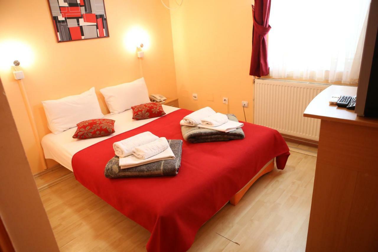 Hotel&Spamontenegro Rivijera Veles Bagian luar foto