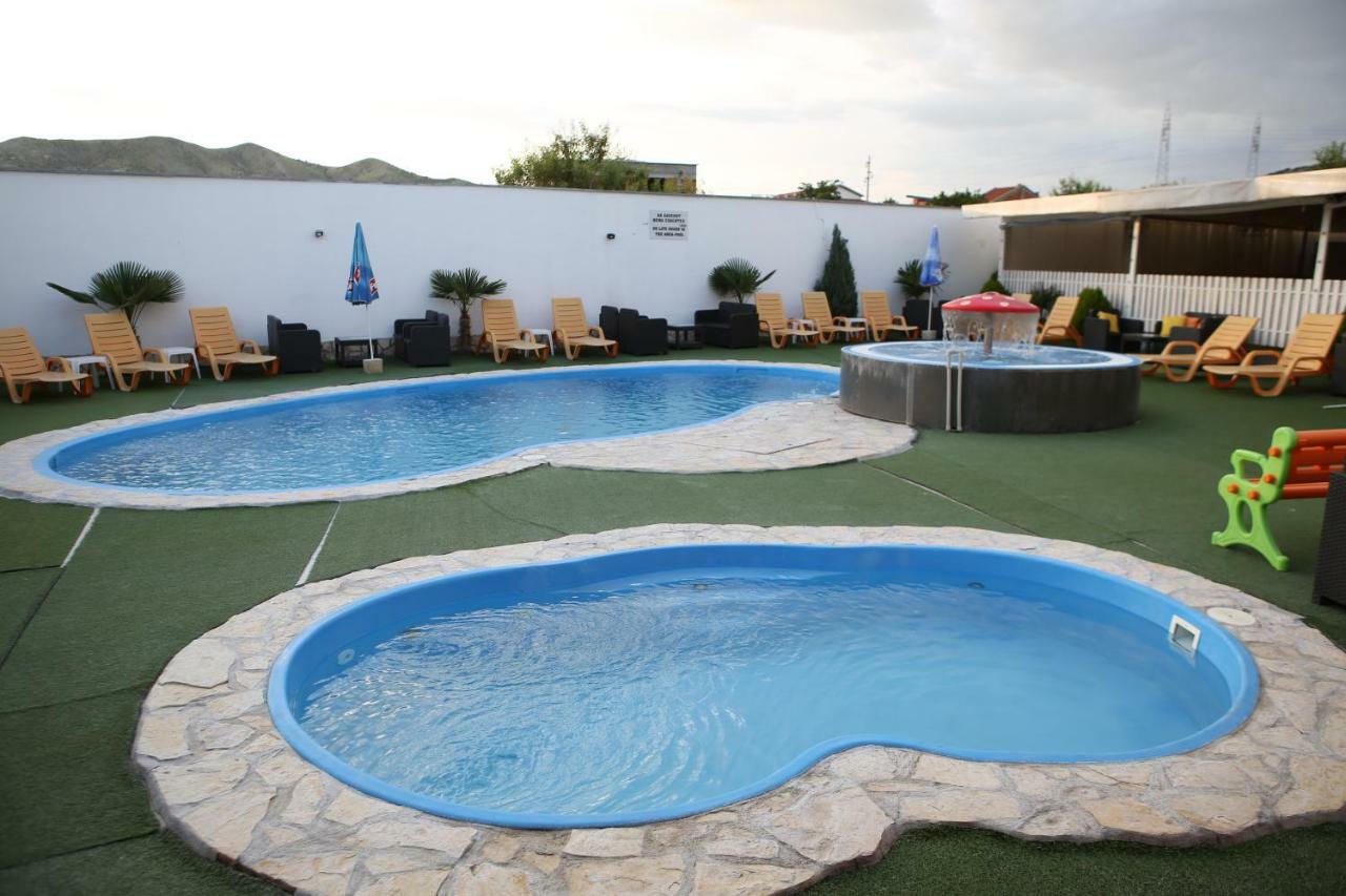Hotel&Spamontenegro Rivijera Veles Bagian luar foto